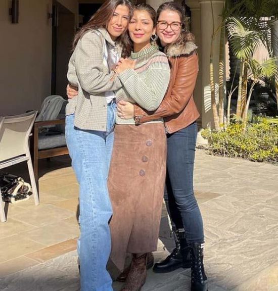 أصالة بصحبة ابنتها شام في أحدث ظهور (صور)