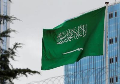 السعودية تحذر مواطنيها من السفر إلى 12 دولة بسبب كورونا.. تعرف عليها