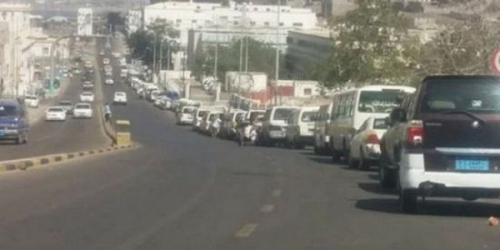 مليشيا الحوثي تطارد سيارات الجنوبيين في صنعاء