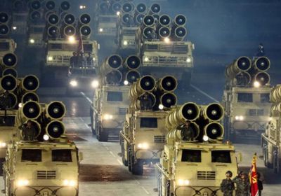 في احتفالية ضخمة.. كوريا الشمالية تستعرض صاروخًا باليستيًا