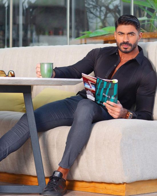 خالد سليم أنيق في أحدث جلسة تصوير (صور)