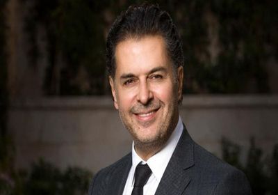 راغب علامة يشارك جمهوره بصورة من الطفولة