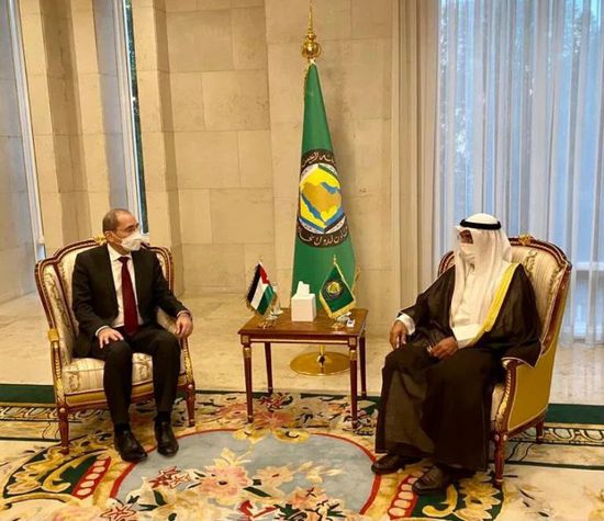 الأمين العام للتعاون الخليجي يبحث مع وزير الخارجية الأردني مسيرة التعاون المشتركة