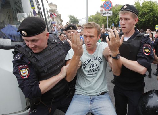  روسيا توقف المعارض أليكسي نافالني فور وصول طائرته من ألمانيا