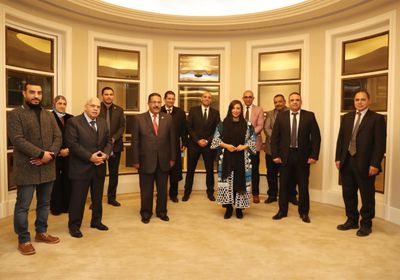 بدور بنت سلطان تلتقي أعضاء اتحاد الناشريين المصريين