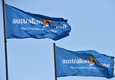 لاعبو أستراليا المفتوحة للتنس لا يحظون «بمعاملة خاصة» في الحجر الصحي