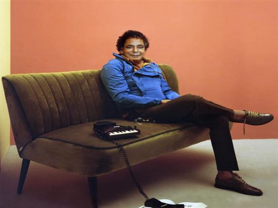 حل أزمة أغنية محمد منير "فينك يا حبيبي" وعودتها لـ يوتيوب