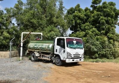 "سلمان للإغاثة" يمد محافظات حجة بـ 8 ملايين لتر مياه