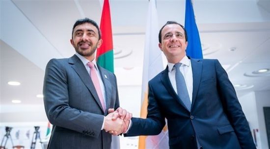  وزير الخارجية الإماراتي يستقبل نظيره القبرصي