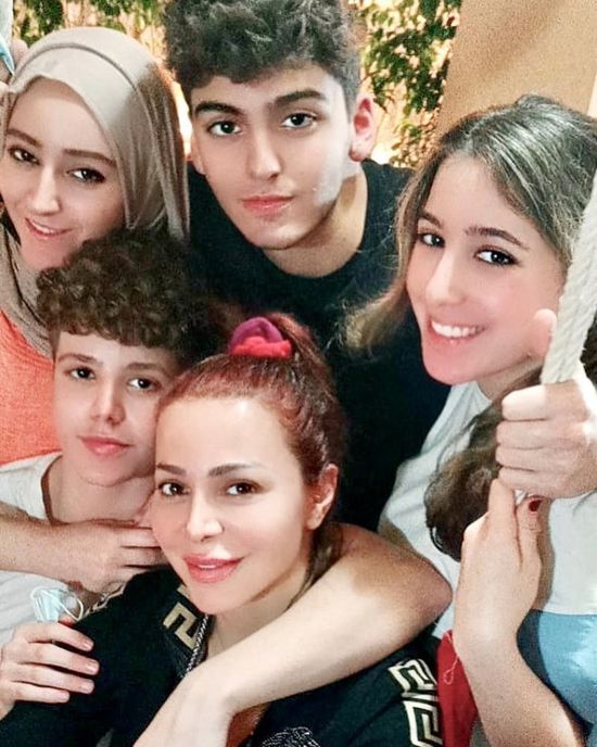 قبل سفرهم.. سوزان نجم الدين تودع أولادها برسالة مؤثرة