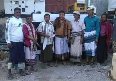 "انتقالي المحفد" يسلم مولدًا كهربائيًا لمستشفى المديرية