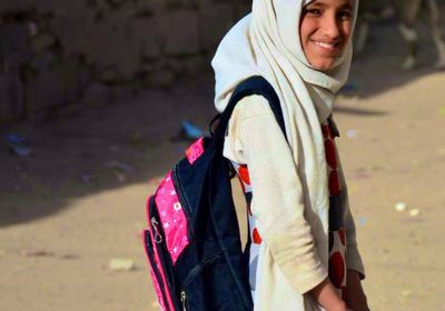 مساعدات إضافية للطلاب والمعلمين بمختلف المحافظات