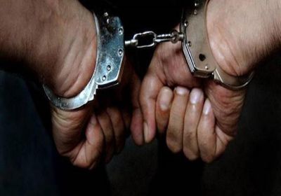 التوصل لتشكيل عصابي سرق مصوغات ذهبية من سيارة بالمكلا