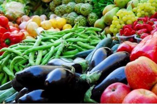 تعرّف على أسعار الخضروات والفواكه اليوم الجمعة بعدن