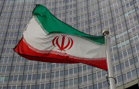 كاتب سعودي: إيران تتمسك بدعم المليشيات في العراق ولبنان واليمن
