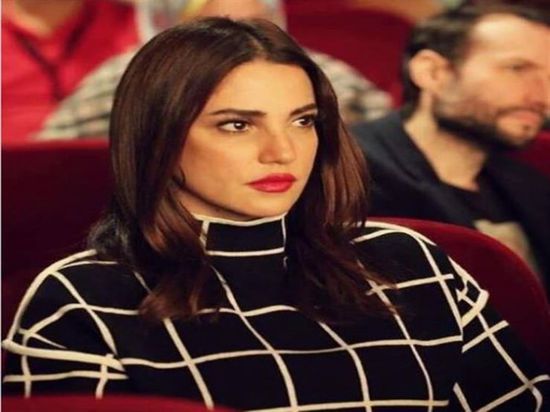 درة في الفيوم بسبب فيلم "الكاهن"