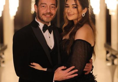 ملك أحمر زاهر تكشف سبب بكاء والدها في كواليس مسلسل "لؤلؤ"