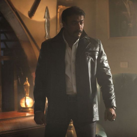 أحمد العوضي ينشر صورة جديدة من كواليس "اللي ملوش كبير"