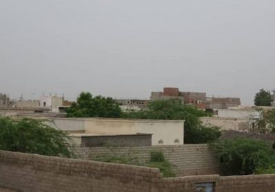 اعتداء حوثي على حي الجروبة بالحديدة