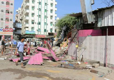 إزالات للتعديات والعشوائيات في ديس المكلا