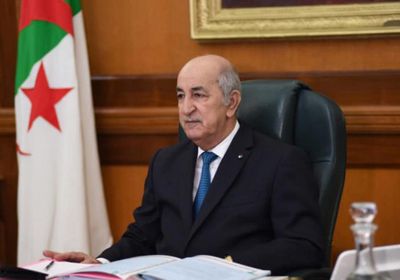 ماكرون يؤكد لـنظيره الجزائري رغبته في التعاون المشترك