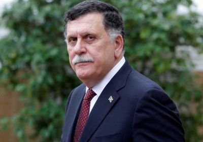 السراج يرضخ لحرس المنشآت النفطية بعد اعتصامهم