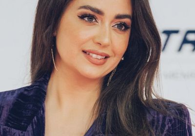 بالأبيض والأسود.. هبة مجدي تخضع لجلسة تصوير جديدة