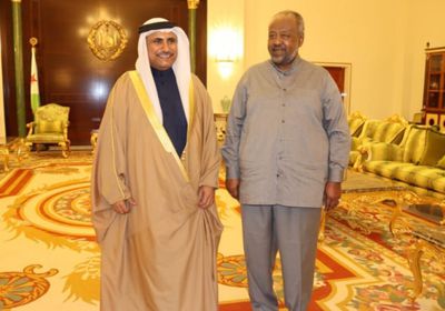 الرئيس الجيبوتي يستقبل رئيس البرلمان العربي (صور)