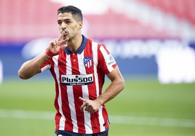 رئيس أتلتيكو مدريد: سواريز أفضل رأس حربة في أوروبا