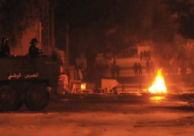 اشتعال المواجهات العنيفة في تونس بعد وفاة متظاهر