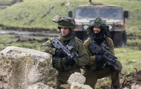  الإحتلال الإسرائيلي يعتقل شابا من جنوب بيت لحم