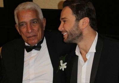 تامر شلتوت يعلن وفاة والده