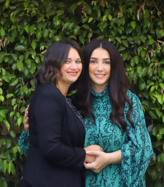 كندة علوش تحتفل بعيد ميلاد شقيقة زوجها عمرو يوسف