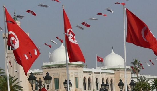 الرئاسة التونسية تكشف عن استلام طرد مشبوه يحتوي على مواد سامة