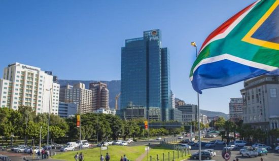 جنوب أفريقيا تعتمد لقاح "أسترازينيكا" للاستخدام الطارئ