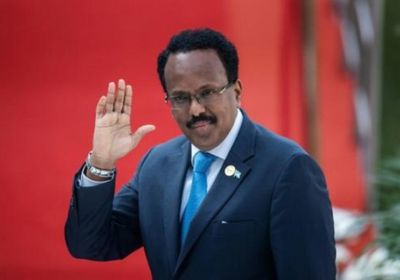 الرئيس الصومالي يلتقي وزير الدفاع البريطاني