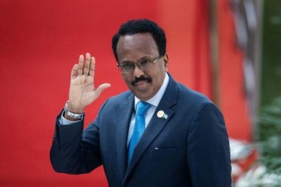 الرئيس الصومالي يلتقي وزير الدفاع البريطاني
