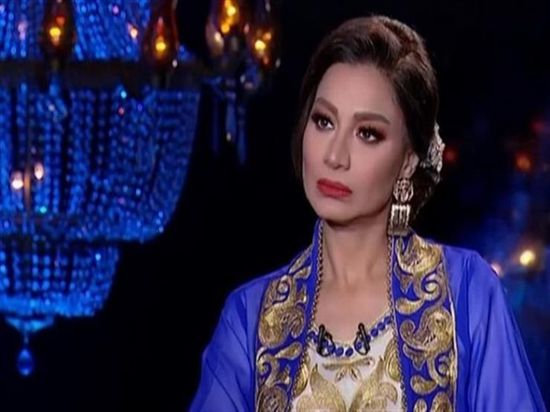 بسبب "حقنة بوتوكس".. بسمة وهبة تتعرض لشلل عضلي