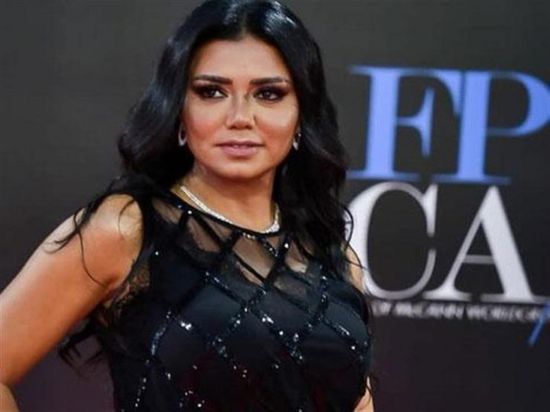 "أبطال لآخر ثانية".. رانيا يوسف توجه تحية لمنتخب مصر لكرة اليد بعد خسارته