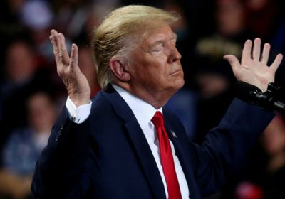 ترامب يظهر من جديد ويصدر بيانًا