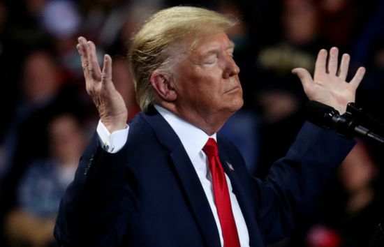 ترامب يظهر من جديد ويصدر بيانًا