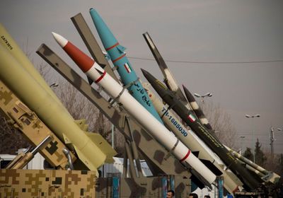 إيران ترسل 56 صاروخًا إلى مليشيا حزب الله العراقي بدير الزور