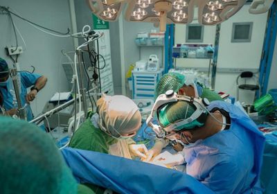 16 جراحة ناجحة للتطوعية لجراحات القلب المفتوح بالمكلا