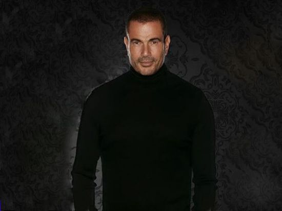 "الصديق العزيز".. عمرو دياب ينعي محمد الصغير