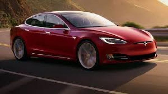 بهذه التكنولوجيا.. تسلا تطور سيارتها الكهربائية Tesla Model S