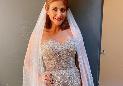 هيدي كرم بفستان زفاف في كواليس "لؤلؤ"
