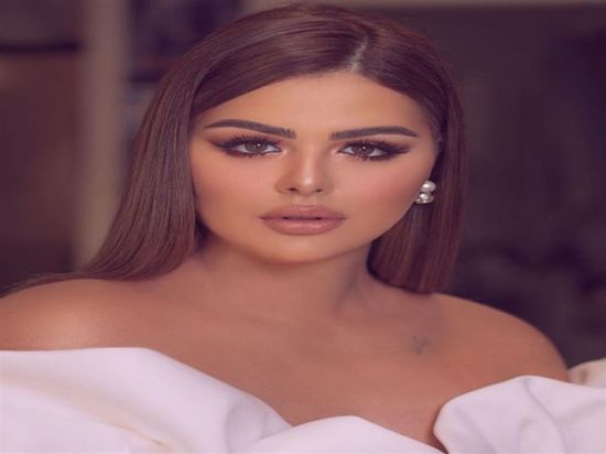 هنادي مهنا تحتفل بعيد ميلاد والدتها