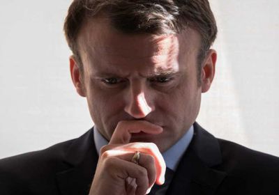 ماكرون يبرر قرار تأجيل فرض عزل عام في فرنسا