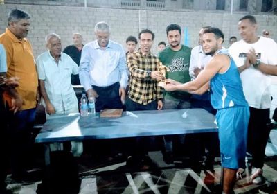 بحضور نزار هيثم.. اختتام فعاليات "احتفاء السلة" بعدن