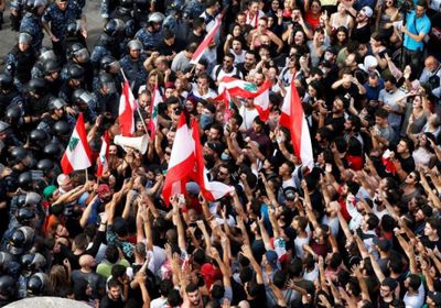 تجدد الاحتجاجات في لبنان والأمن يعتقل 17 شخصًا